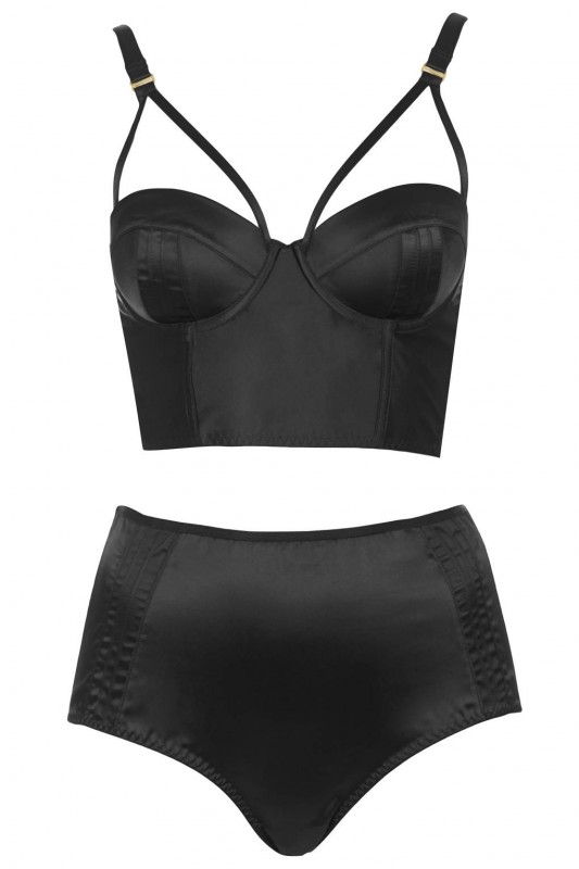 It's so hard to go wrong on Valentines Day with this Satin Bralet and High-Waisted Knickers