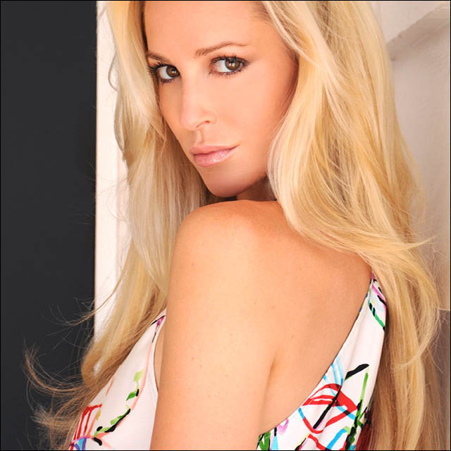 Louise Linton flavourmag interview hot