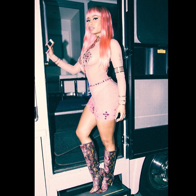 Nicki-Minaj-Pink-Wig-Hairstyle-Picture-2015-The-Night-Is-Still-Young-Music-Video-001