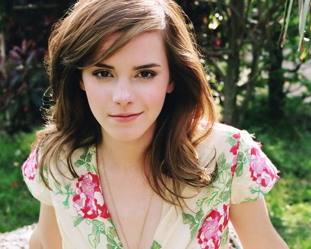 Emma-Watson-hot