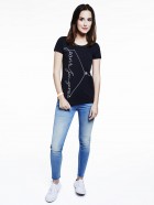 Lucy Watson in Jeans for Genes black fashion t-shirt