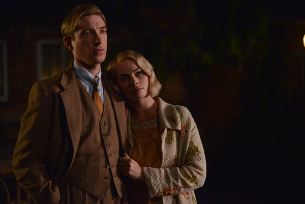 domhnall-gleeson-as-alan-milne-and-margot-robbie-as-daphne-milne-in-the-film-untitled-a-a-milne-photo-by-david-appleby-2017-fox-searchlight-pictures-2