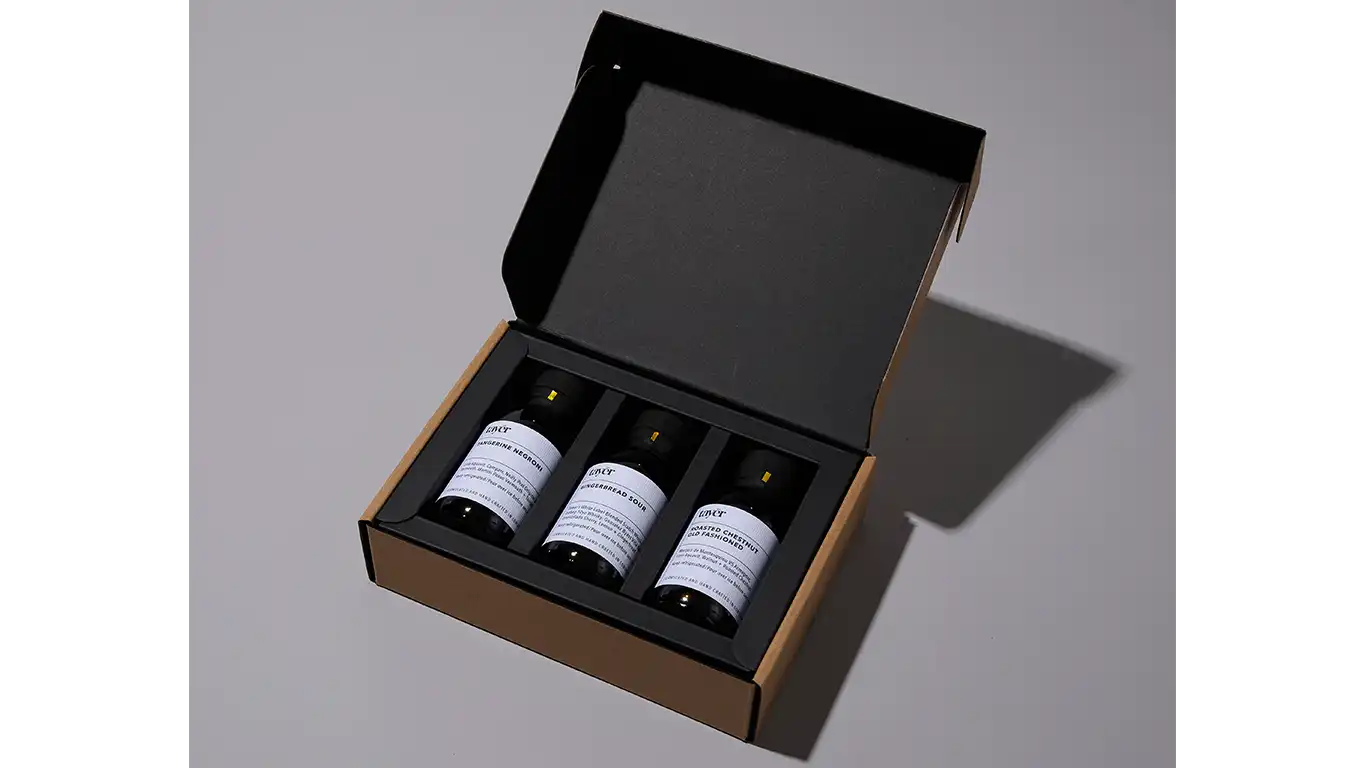 TAYER RTD XMAS ESSENTIALS