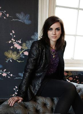 amy_290_2 amy_290_2