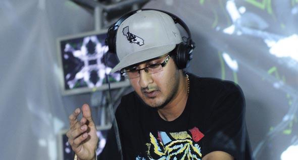 Stanza-PressShot Stanza-PressShot