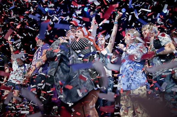 Live & Unsigned Live & Unsigned