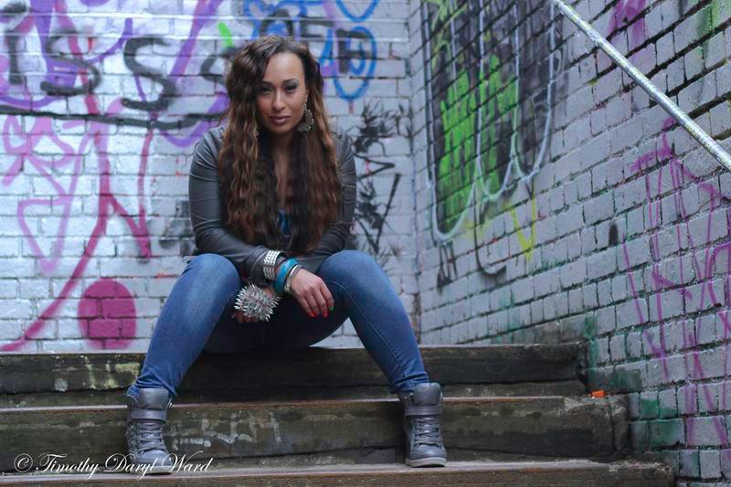 Video: Bianca Simmone ‘Super Human’