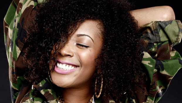 Singer Hayley Cassidy talks music and New Skool Rules