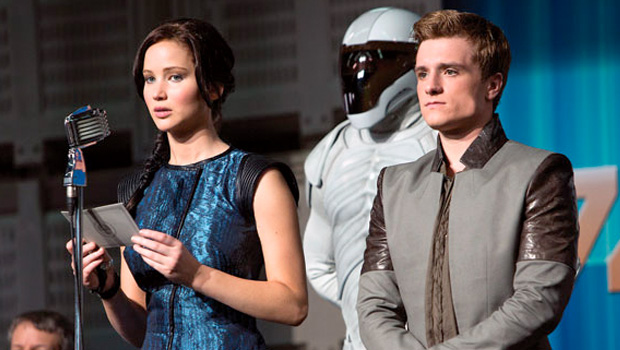 The trailer for the anticipated sequel to The Hunger Games, Catching Fire has been released!