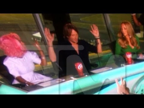 Nicki Minaj Threatens To “Knock Out” Mariah Carey On Set Of American Idol