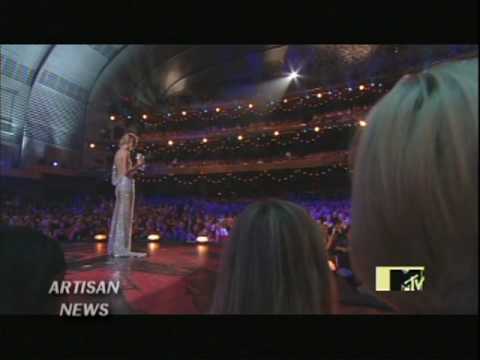 Kanye West steals someone elses moment