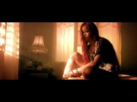 Rhianna releases Man Down video