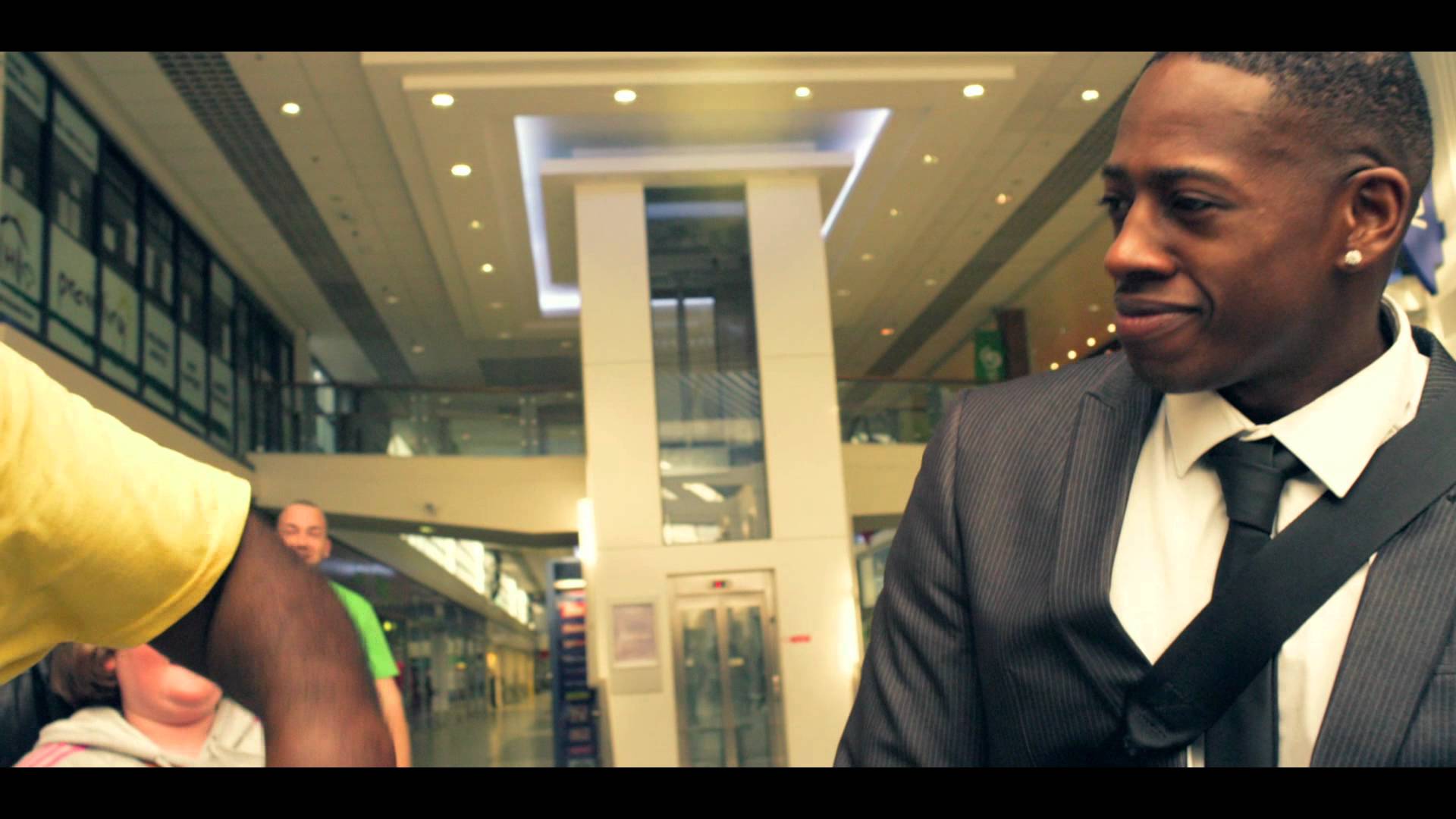 NEW VIDEO: Mr Zip – Where Me Keys, Where Me Phone?