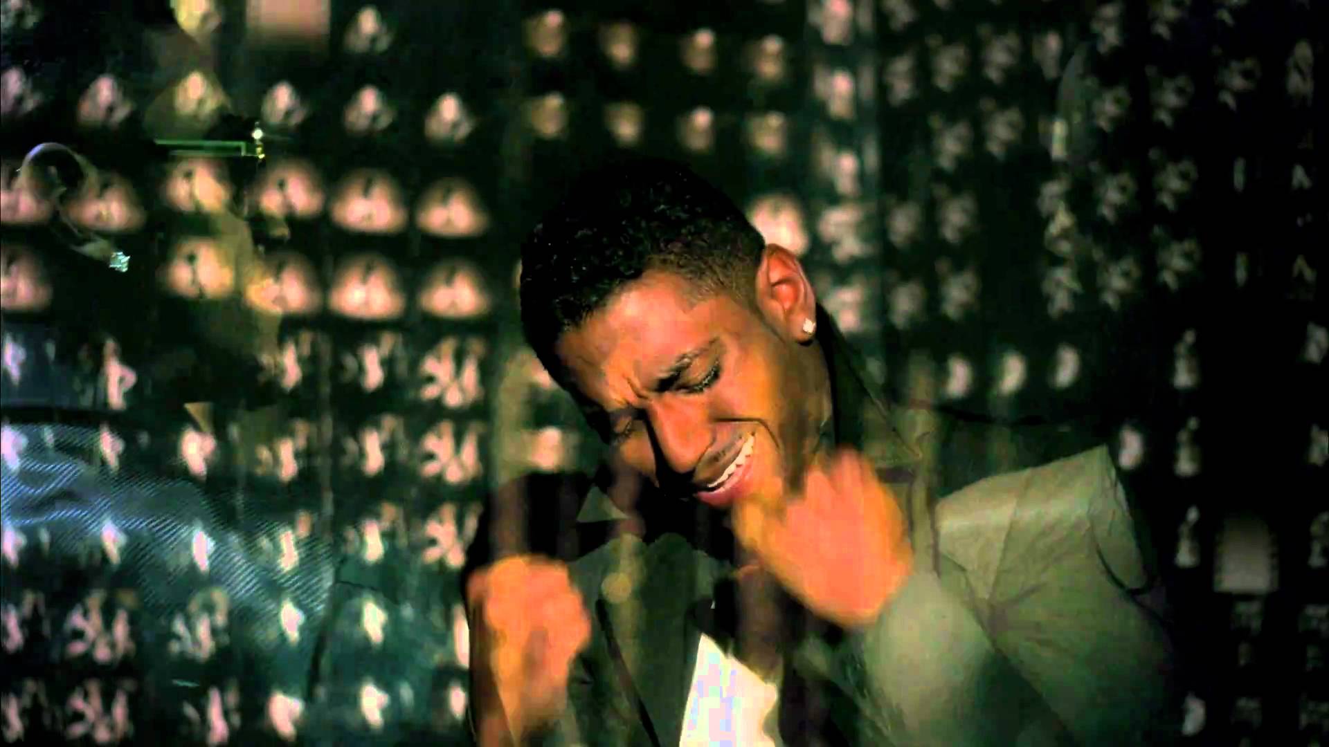 R&B singer Lloyd returns