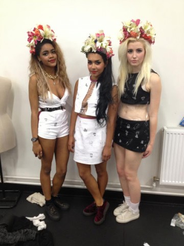 1003838_10151696652203781_1982792102_n