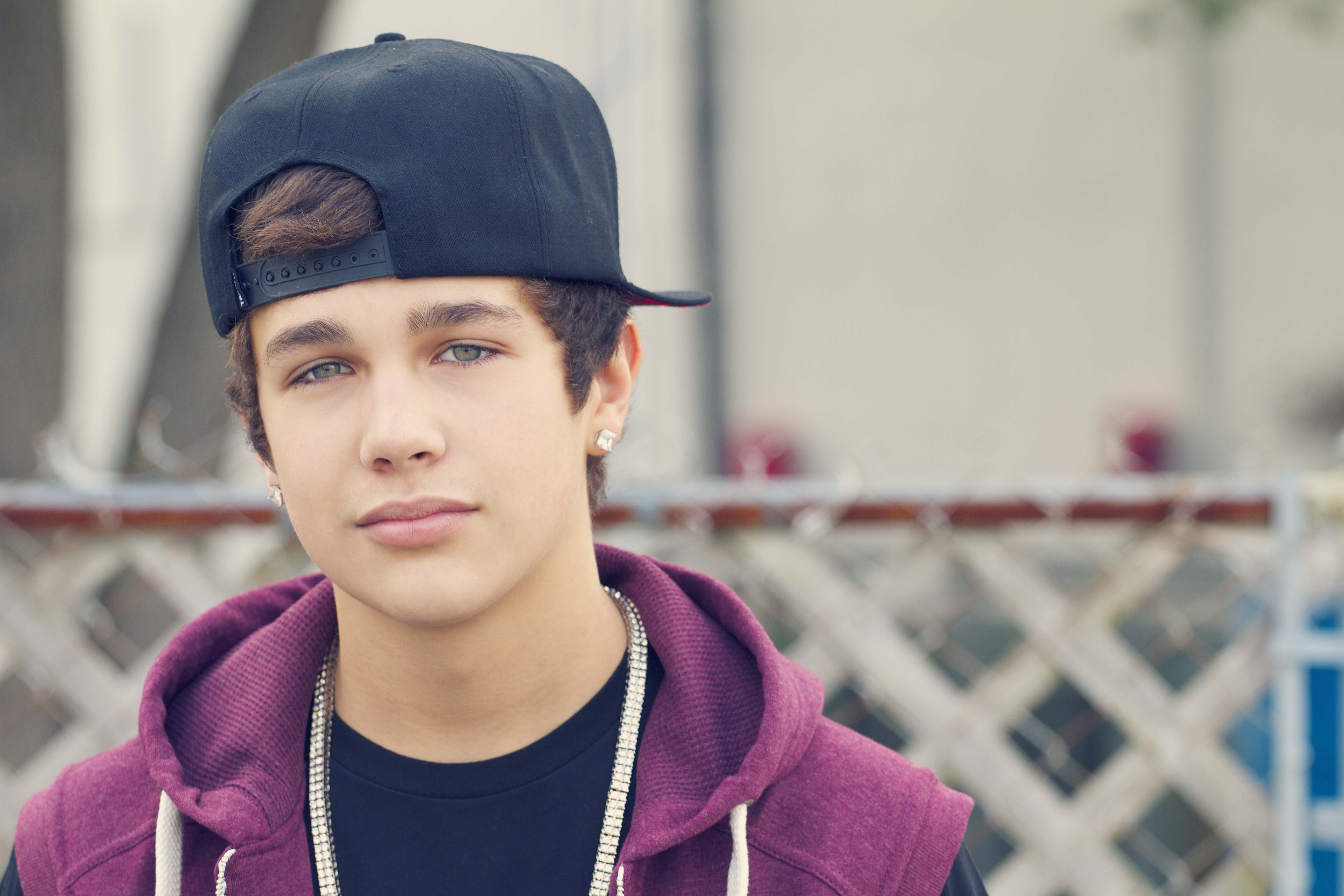 Austin-Mahone-4x6-9-21-13