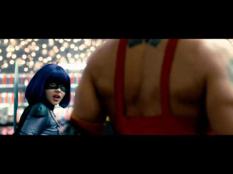 Kick Ass 2: Hit Girl vs Mother Russia fight scene video @chloegmoretz