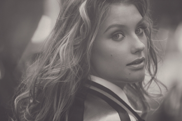 Ella Henderson new music: 5 Tattoos and Drake cover @Ella__Henderson