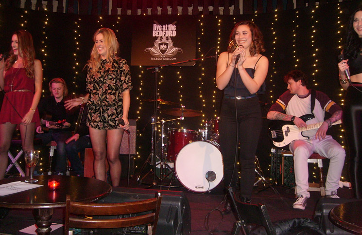 REVIEW: Vanquish Live at the Bedford @vanquishgirls @LaurenFlavour_x