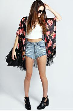 Becky Dark Base Floral Kimono £20.00 - click image to buy