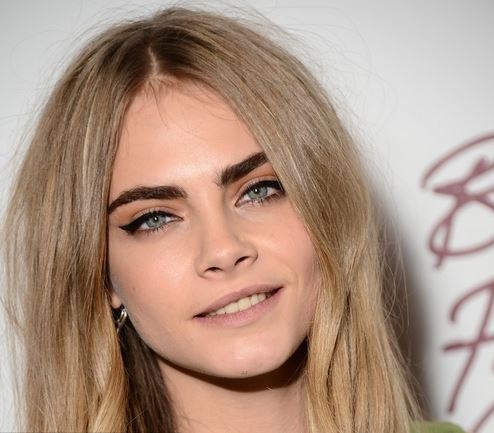 Cara dele ingle Scouse brow