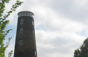 A Windmill, a Cave and a Lighthouse – The Top 10 Unusual Holiday Homes!