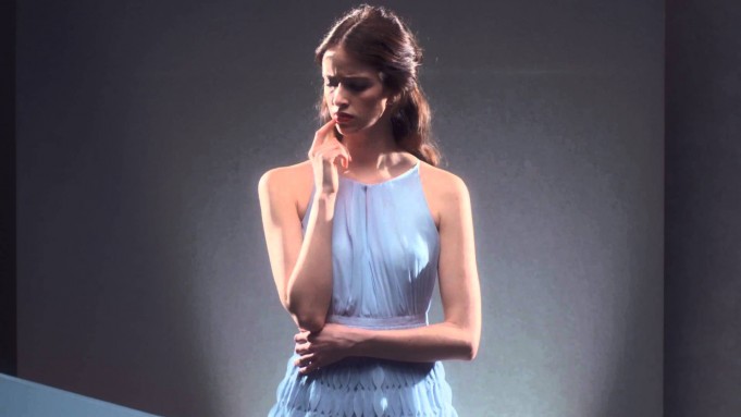 Be the most stylishly dressed at the races this season