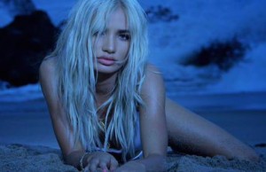Pia Mia drops the official video for “Do It Again”!