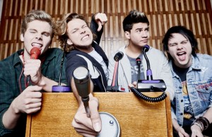 5 Seconds of Summer announce their new single ‘She’s Kinda Hot’