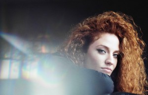 Jess Glynne brings-Gave Me Something