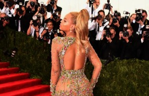 Makeup Highlighters You Should Try beyonce super highlighted