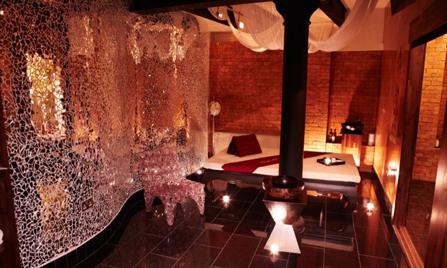 9 thai square spa mirror-wall50x30