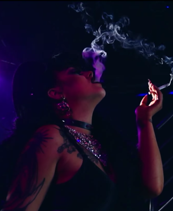 Bambi Blue 'The Side Show Fatel'