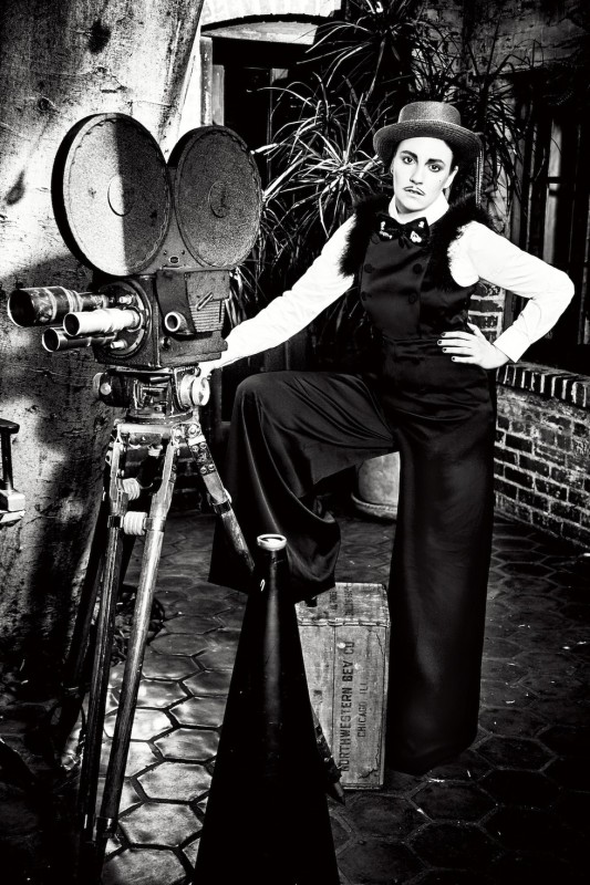 Lena Dunham paper magazine