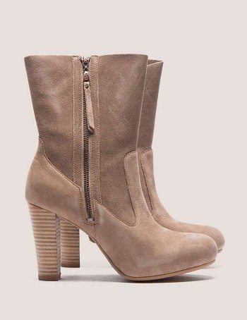 UGG ATHENA FOOTWEAR