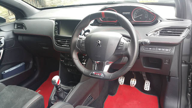 peugoet 208 GTi flavourmag review