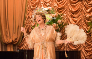 Florence Foster Jenkins Review – A Frivolous True Story with a Huge Heart!
