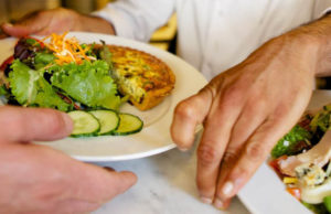 Le Pain Quotidien encourages the community to come together and share in acts of kindness