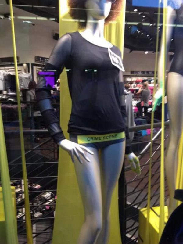 tezenis crime scene knickers 