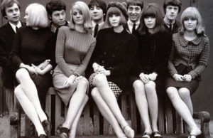 The 60s resurgence 60s fashion