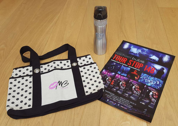 michael-buble-tour-stop-148-merch-pack-2
