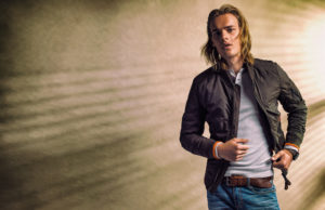 Infographic: Men, how to pick the right jacket for your body shape! superdry jacket