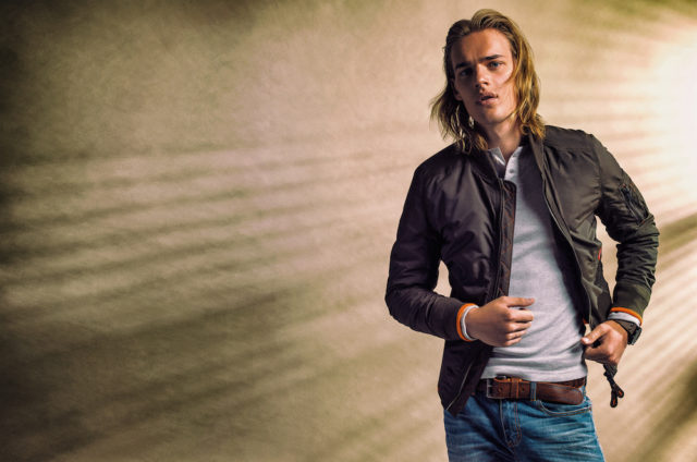 Infographic: Men, how to pick the right jacket for your body shape! superdry jacket