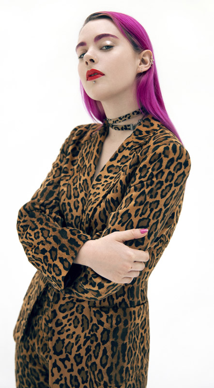 Girli music 2017 pink hair photo