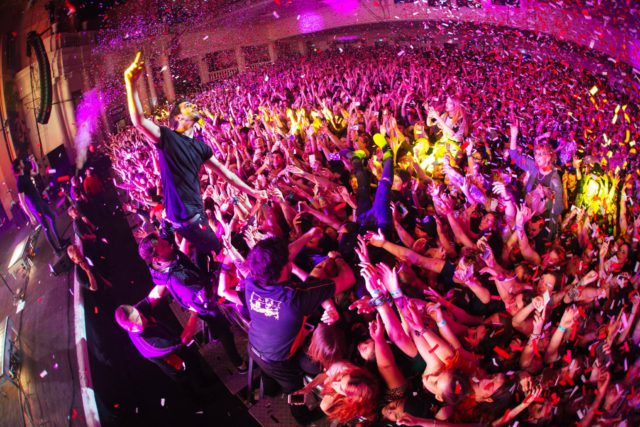 all time low performing at London