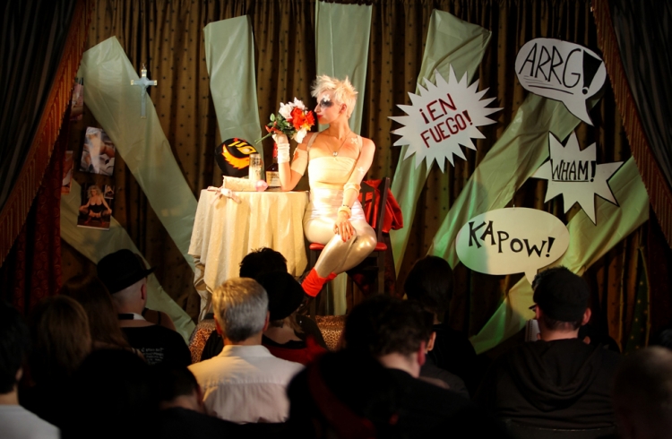Dr Sketchy’s Anti-Art School