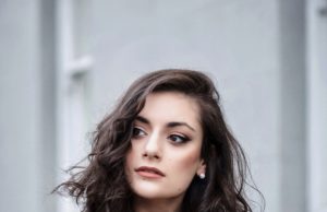 Phoebe Day Channels Sade in her latest release ‘Fading’ Phoebe Day