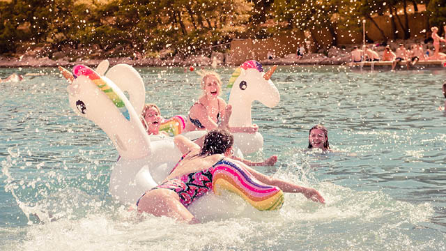 Soundwave - splashes and unicorns Soundwave - splashes and unicorns