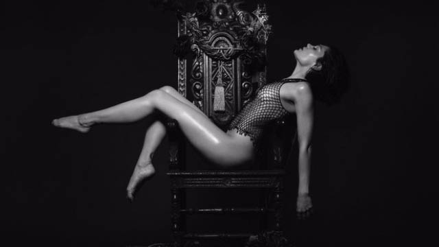 Jessie J goes almost need for queen cover image Jessie J goes almost need for queen cover image