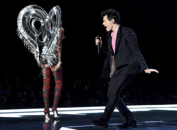 vs fashion show 2017 artist